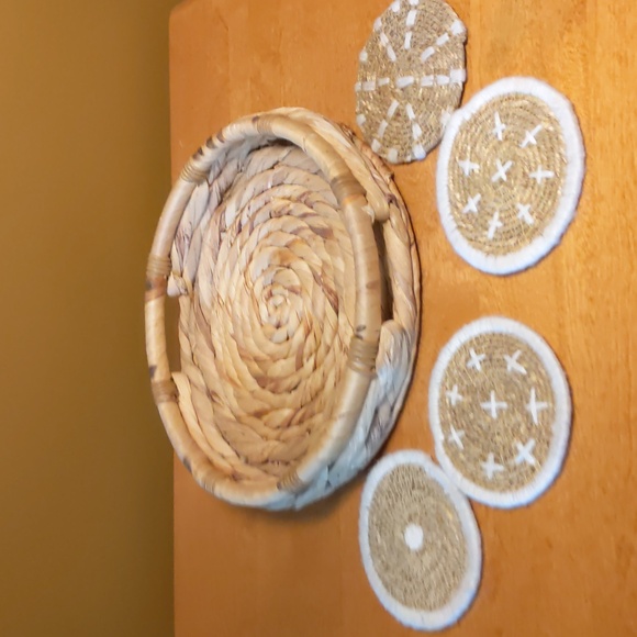 Seagrass tray and coaster set - Picture 2 of 3